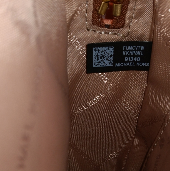 Michael Kors Crossbody Bag - Picture 12 of 16